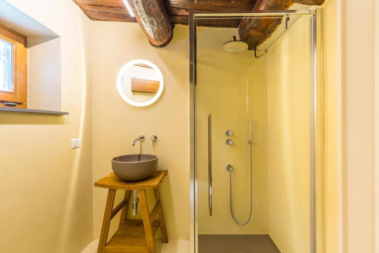 Nova Stylish House In Center By Napoliapartments エクステリア 写真
